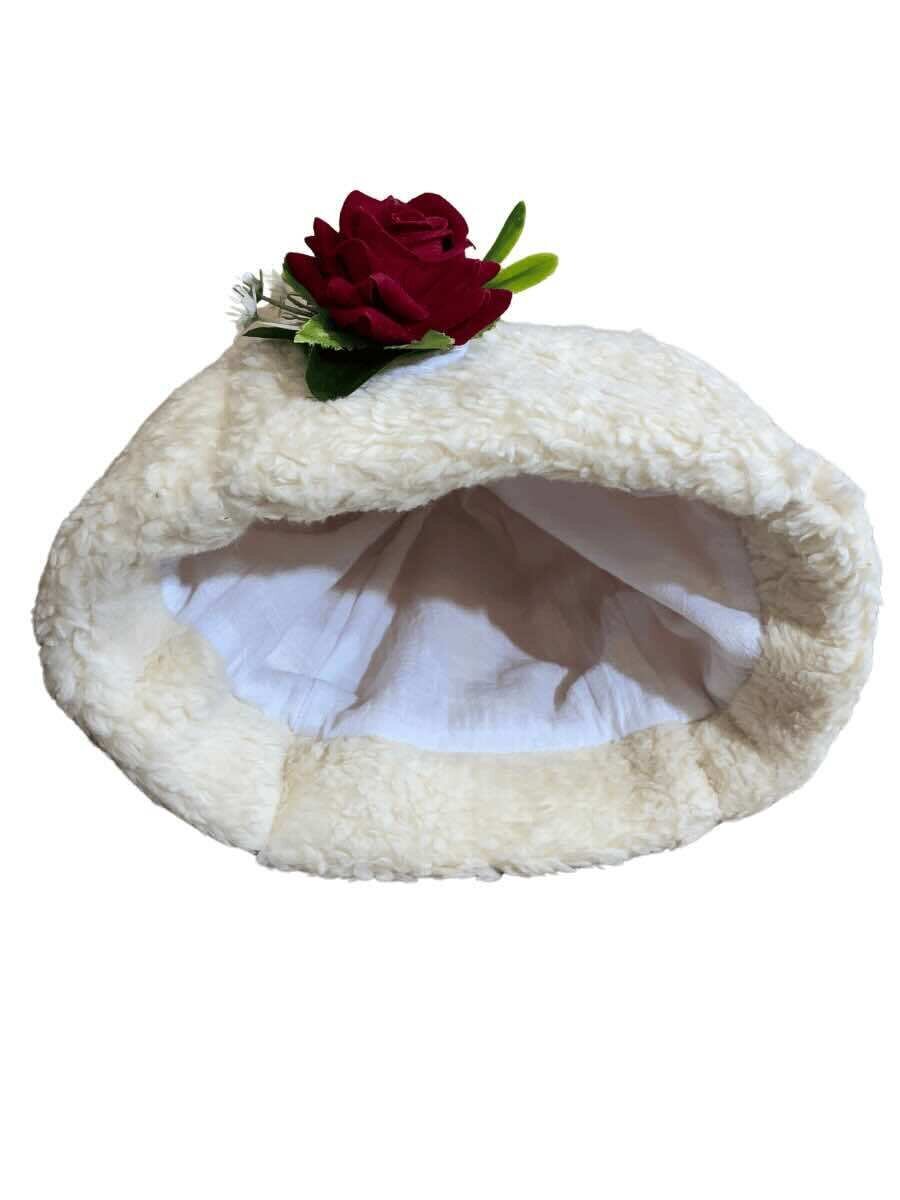 Бял калпак за народна носия - с автентични шевици от магазин за народни носии