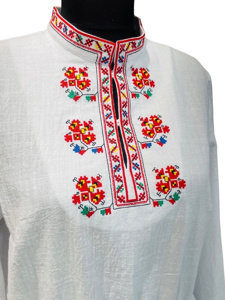 ДАМСКА СЕВЕРНЯШКА РИЗА – Модел 42 - с автентични шевици от Магазин за народни носии