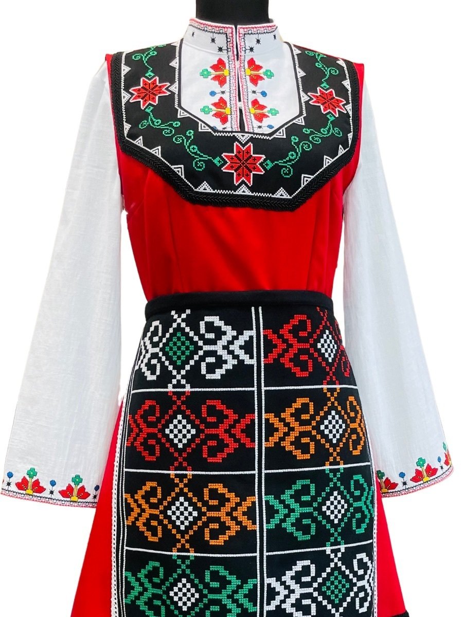 ДАМСКА ТРАКИЙСКА НОСИЯ – Модел 34 - с автентични шевици от Магазин за народни носии