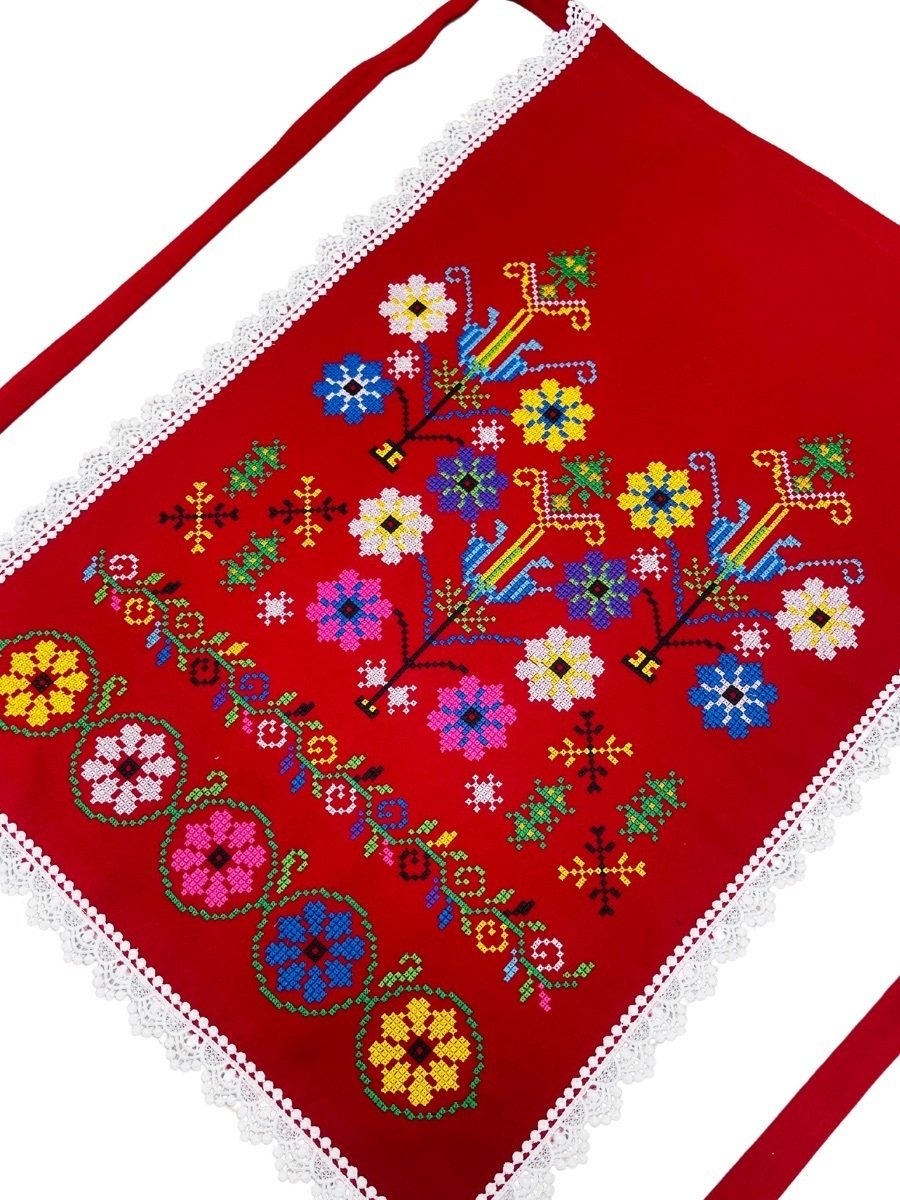 ДАМСКА ТРАКИЙСКА ПРЕСТИЛКА – Модел 14 - с автентични шевици от Магазин за народни носии