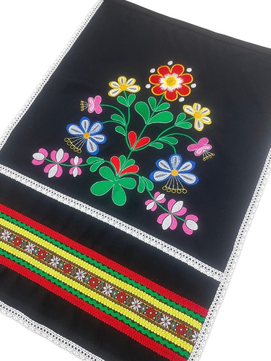 ДАМСКА ТРАКИЙСКА ПРЕСТИЛКА – Модел 13 - с автентични шевици от Магазин за народни носии