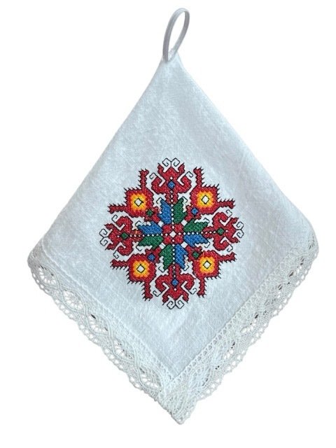 Хороводна кърпа – модел 4 - с автентични шевици от магазин за народни носии
