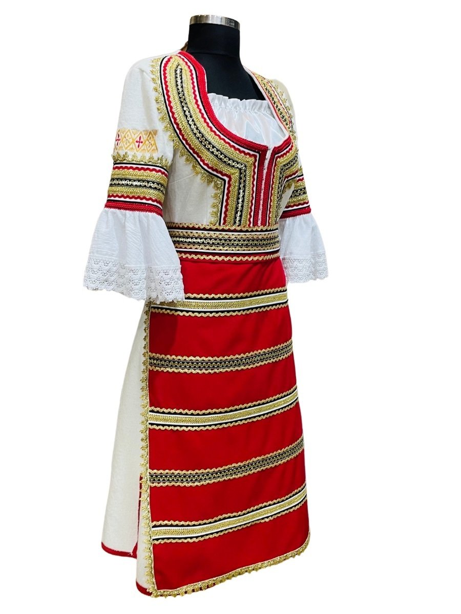 КЮСТЕНДИЛСКА САЯ – Модел 30 - с автентични шевици от Магазин за народни носии