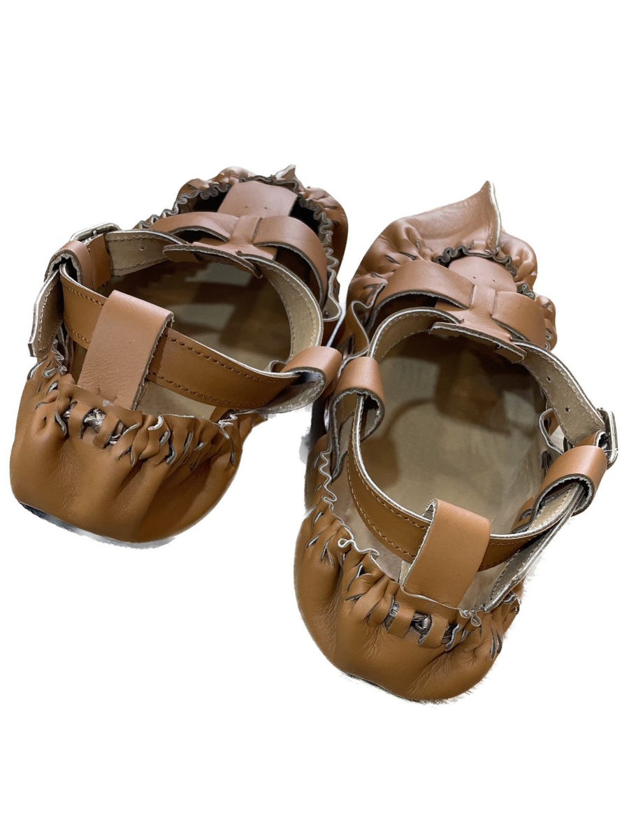 ЦЪРВУЛИ - с автентични шевици от Магазин за народни носии