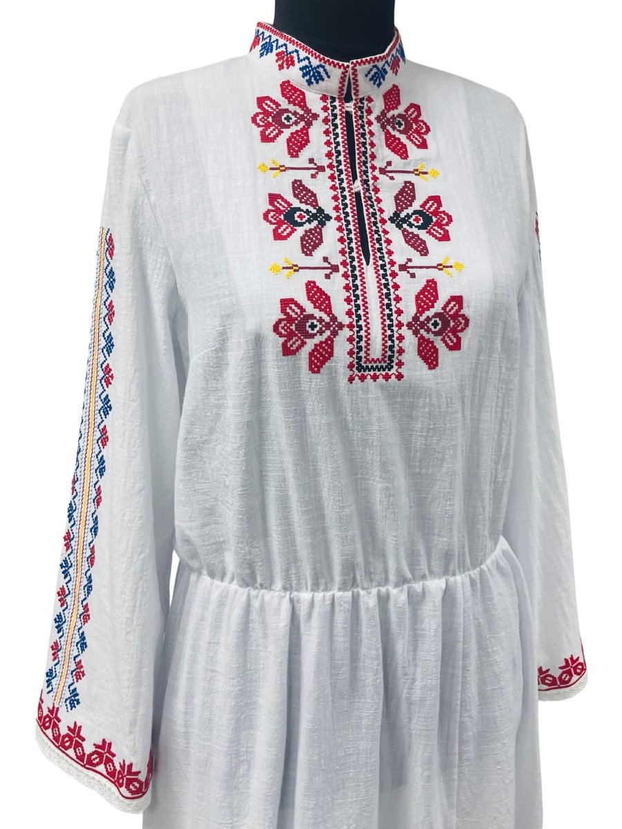 Дамска Тракийска риза