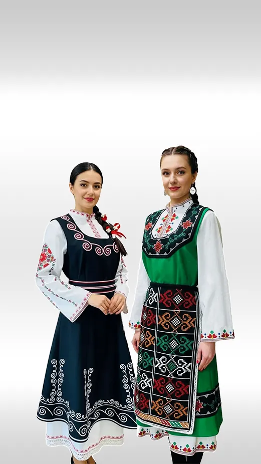 Начало - с автентични шевици от магазин за народни носии